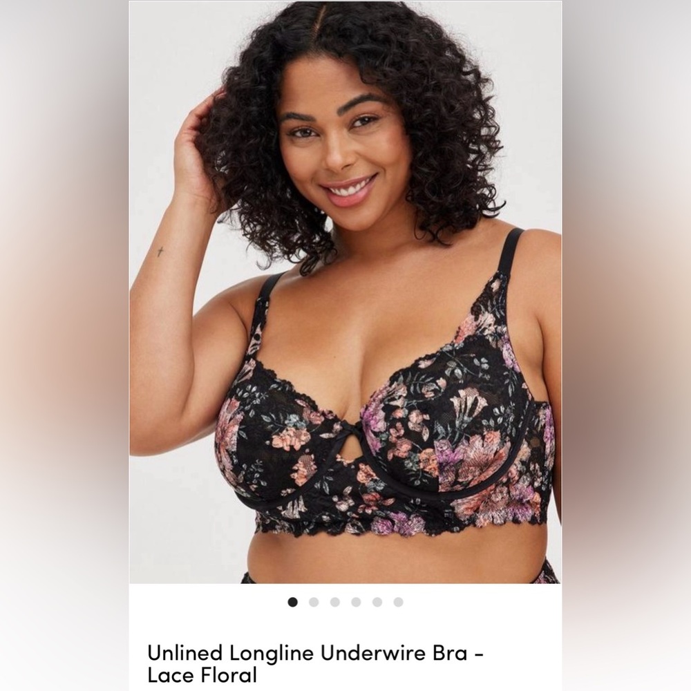 🌻Torrid 6XL Black Floral Lace Bra